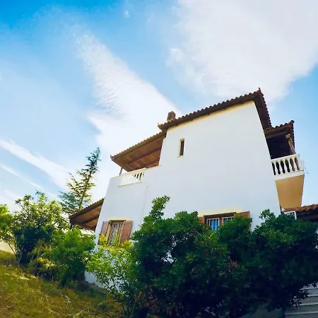 Vasiliki * Paliouras